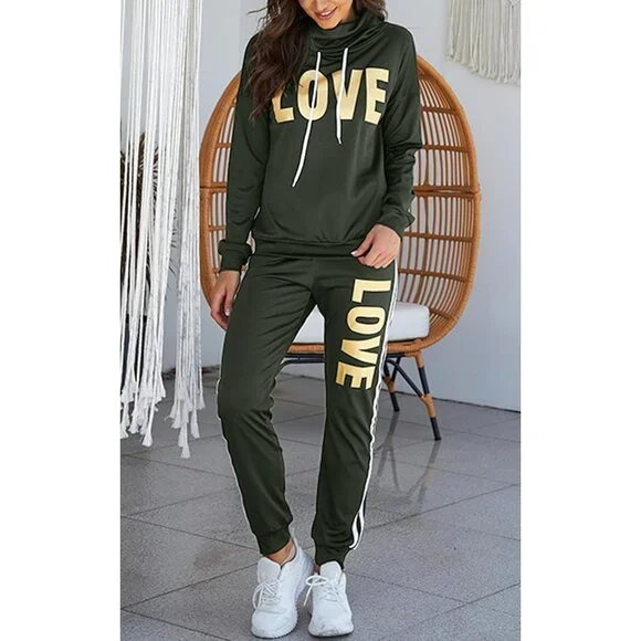 Stylish Women's Athleisure Set - Cowl Neck Hoodie & Elastic Waist Pants in Green